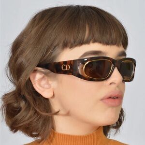 Exquisite VINTAGE Dior! Fabulous 80’s CD 2040 Sunglasses